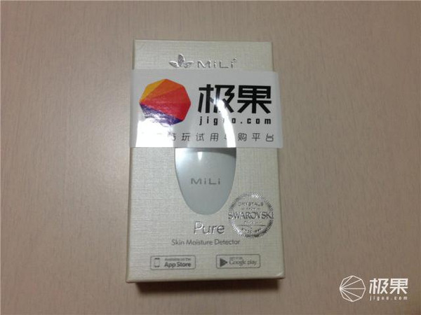 MiLi Pure——智能肌肤水分测试仪包装精致。